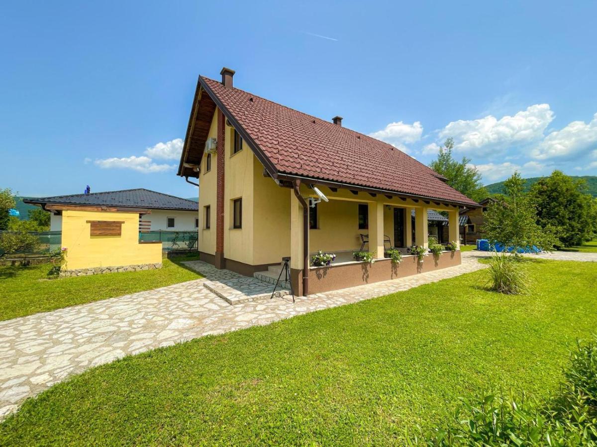 Casa de Férias Avita *
